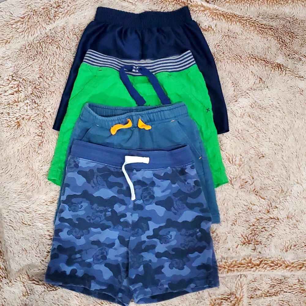 Boy shorts 3T/ sold!